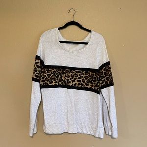 Hem & Thread Women’s Sweater